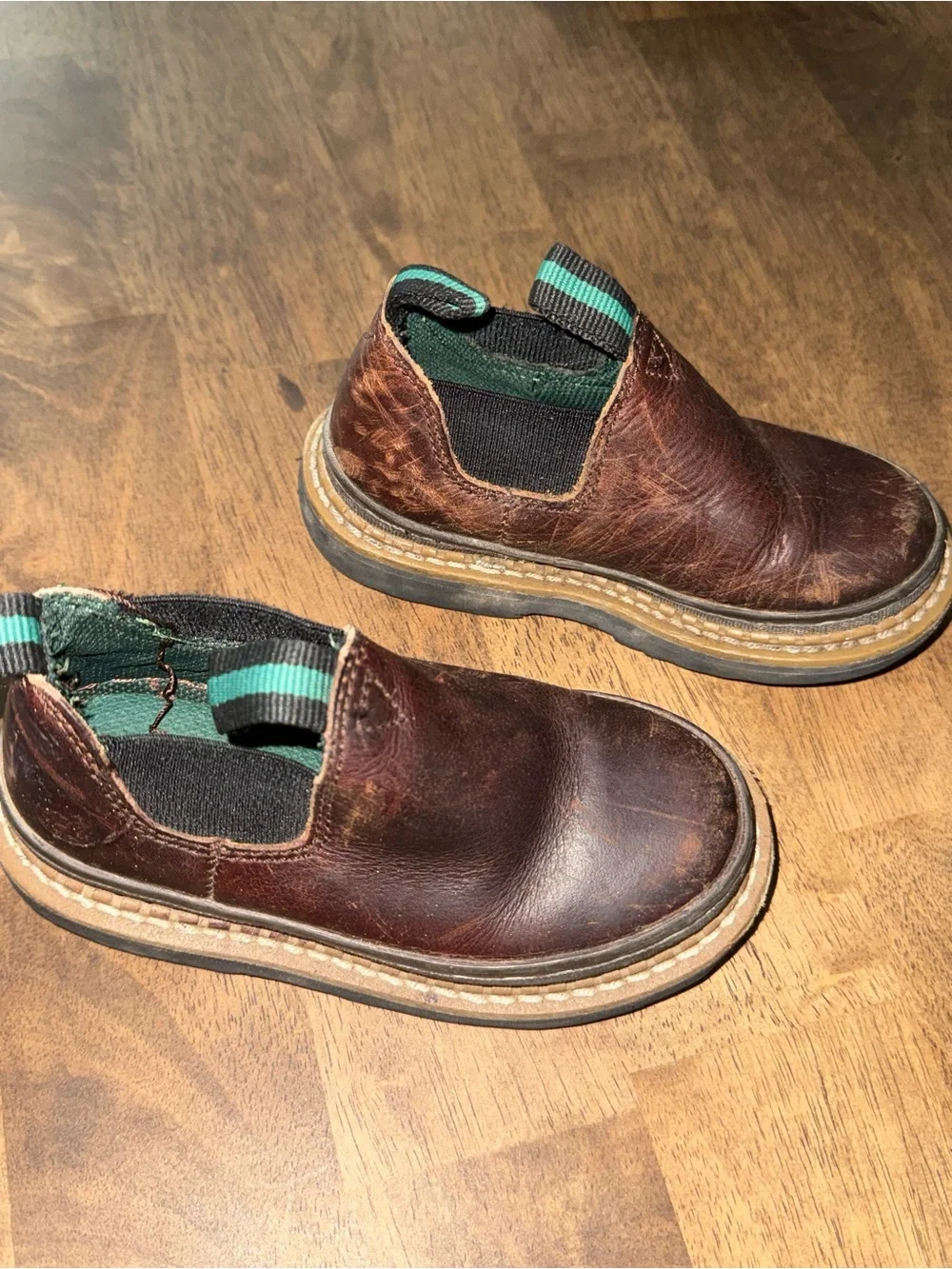 Georgia Giant needs leather